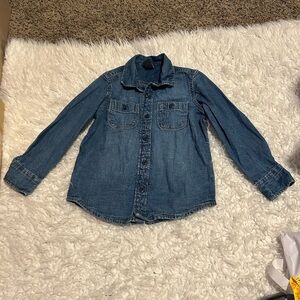 $10 2/15 
GAP Girls Denim Long Sleeve Buttondown Shirt 5 organic cotton k3